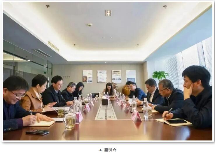 参观2.jpg